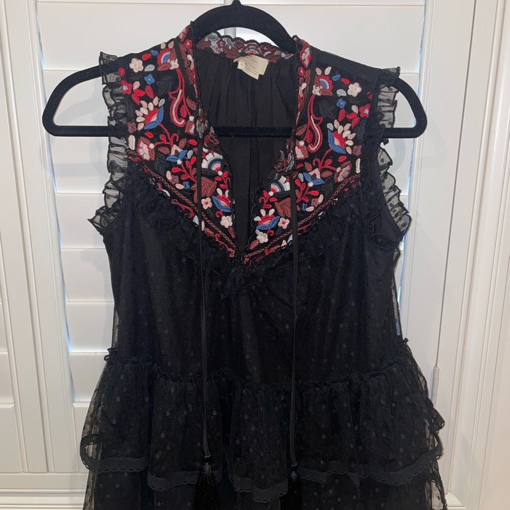 kate spade New York 💯 Authentic 
Camelia Embroidered Peplum Ruffle Top- size M - Picture 6 of 12